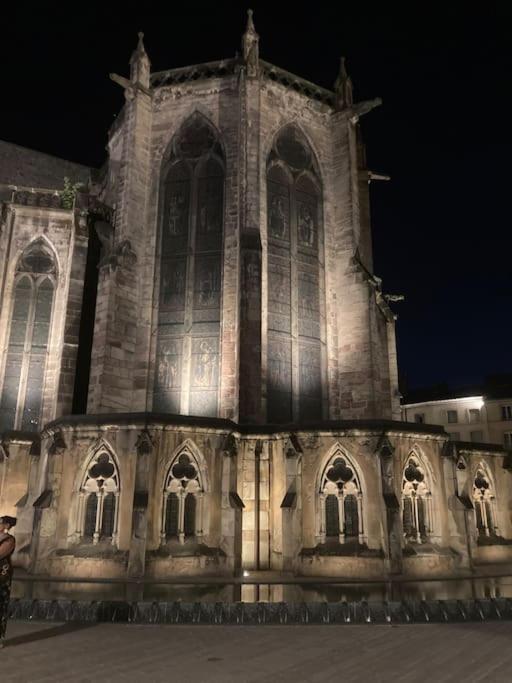 Superbe Appartement A Une Minute A Pied De La Gare Épinal Buitenkant foto