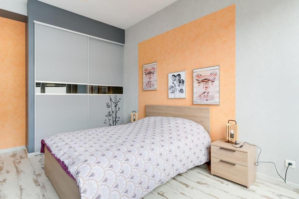 Superbe Appartement A Une Minute A Pied De La Gare Épinal Buitenkant foto